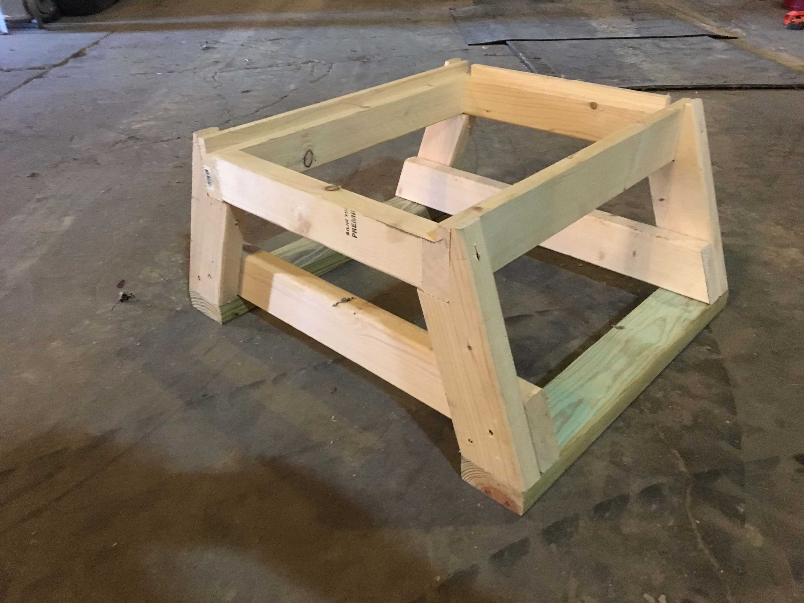 bee-hive-stands-2